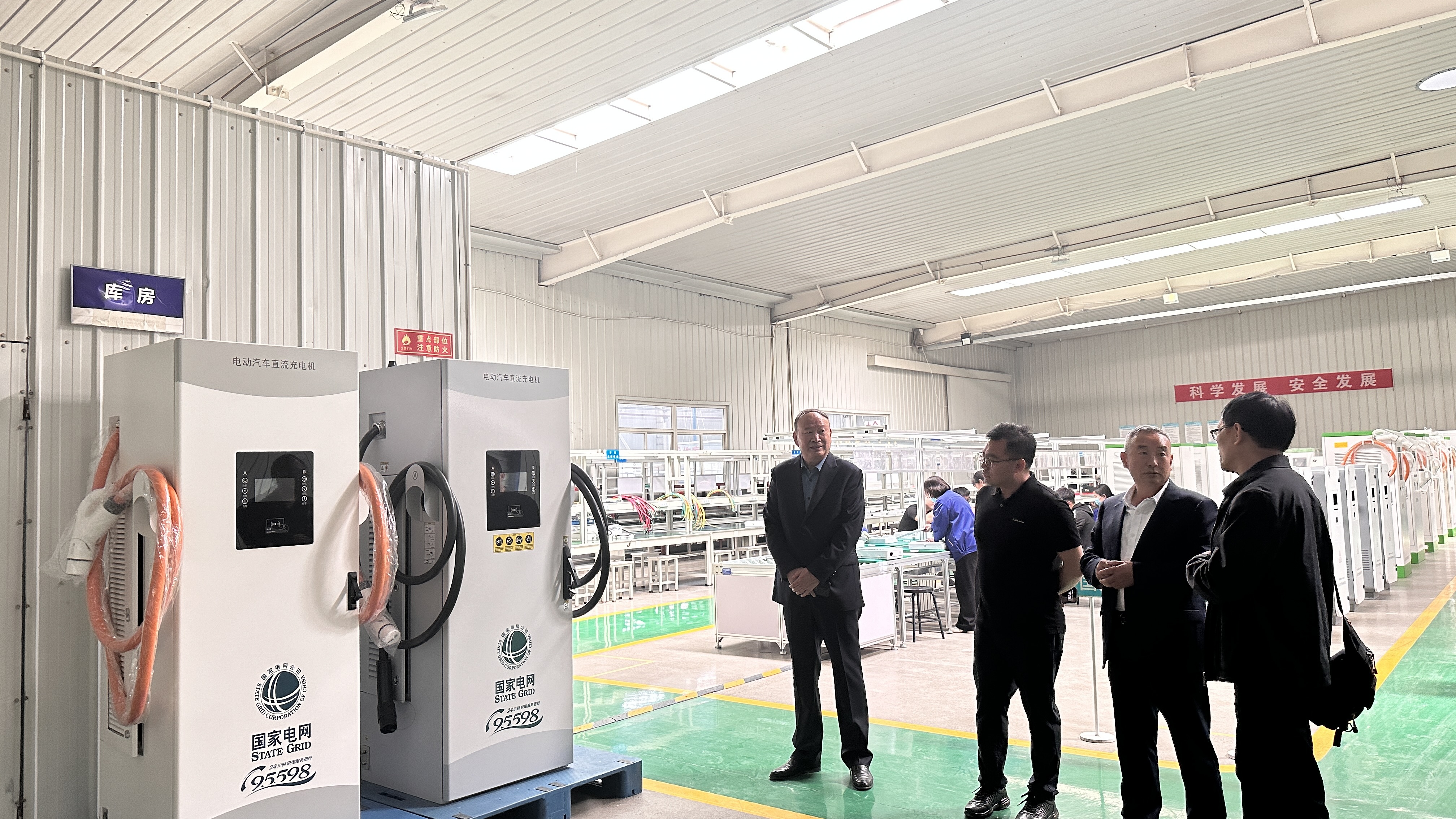 dc5c8b209bc38b3ff25620c6b5d75ca.jpg dc5c8b209bc38b3ff25620c6b5d75ca.jpg