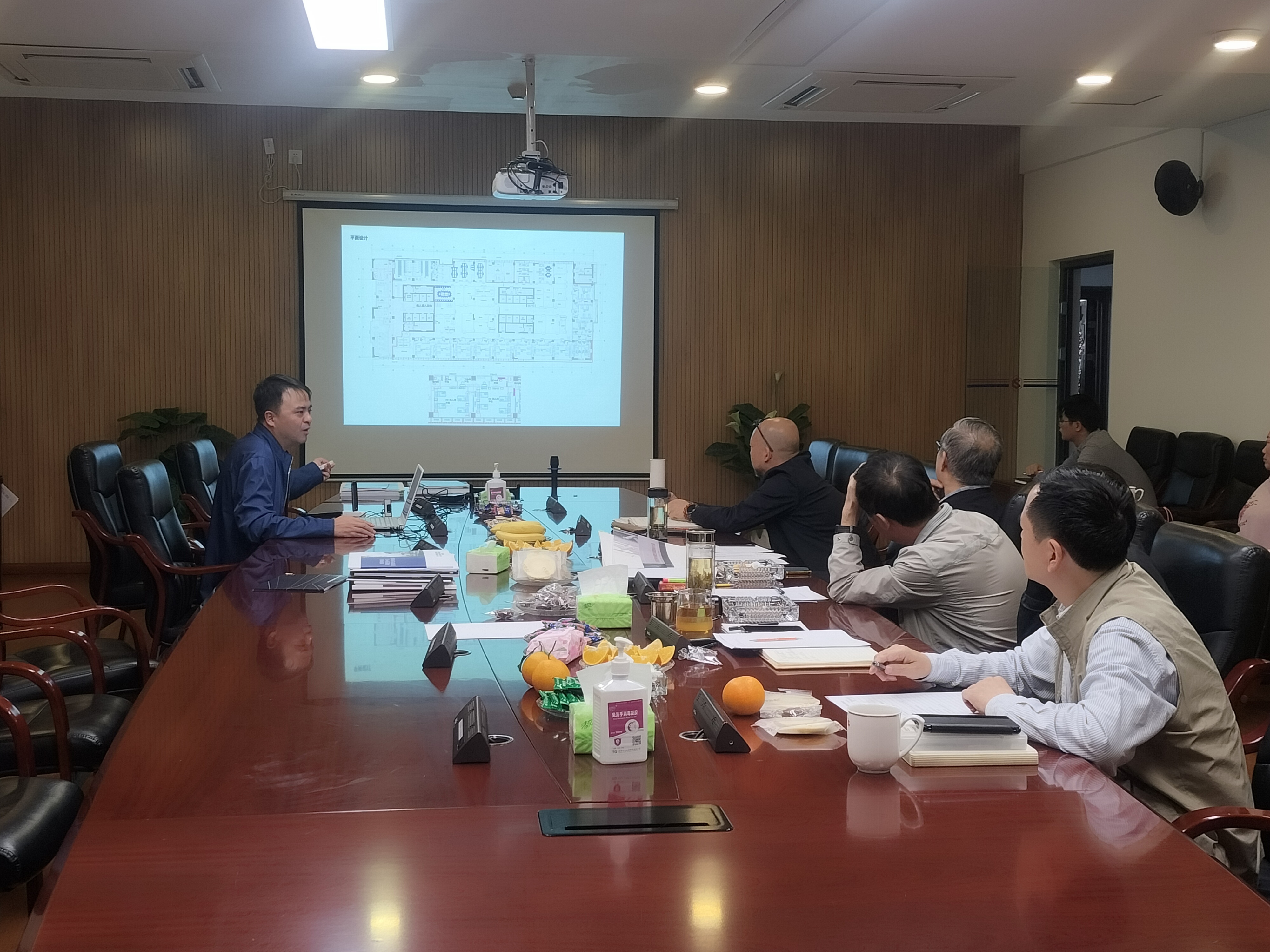 4ae9d19eb31b0776df393611912d880.jpg 4ae9d19eb31b0776df393611912d880.jpg