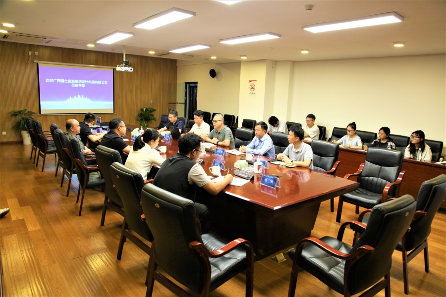 1749612770209030852.jpg IMG_1455.jpg